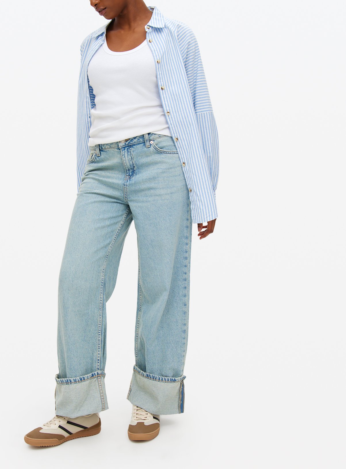 Light Wash Baggy Wide Leg Turn Up Hem Denim Jeans  14R - Image 2 thumbnail
